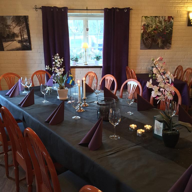 Lunedet Camping Cafe Restaurang Ab Albergue Karlskoga Exterior foto